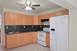 1723 Thomas St, Hollywood, FL 33020 - Photo 3