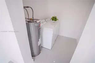 16050 NW 27th Ct, Miami Gardens, FL 33054 - Photo 25