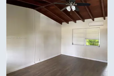 1580 NE 145th St #1582, Miami, FL 33161 - Photo 5