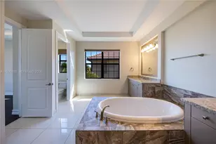 11475 Watercrest Cir E, Parkland, FL 33076 - Photo 73