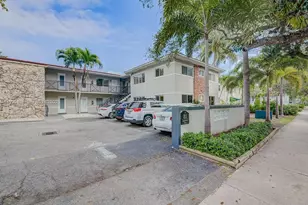 81 Edgewater Dr, Coral Gables, FL 33133 - Photo 11