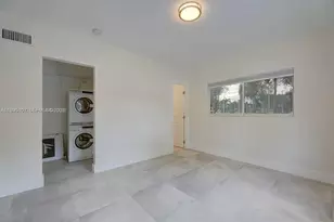 81 Edgewater Dr, Coral Gables, FL 33133 - Photo 9