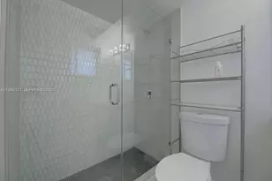 81 Edgewater Dr, Coral Gables, FL 33133 - Photo 7