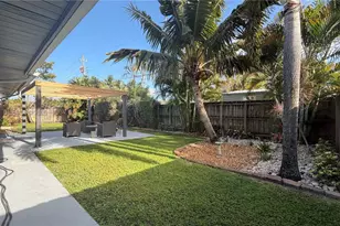 2320 NE 13th St, Pompano Beach, FL 33062 - Photo 9