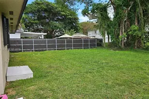 11972 SW 217th St, Miami, FL 33170 - Photo 11