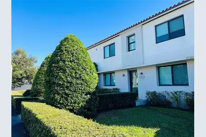 1440 SW 42nd St #4, Miami, FL 33134 - Photo 1