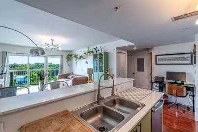 2740 SW 28th Ter #705, Miami, FL 33133 - Photo 9