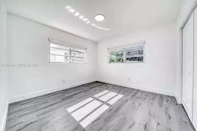 1340 NW 102nd St, Miami, FL 33147 - Photo 23