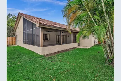 2158 Baton Rouge, Weston, FL 33326 - Photo 3