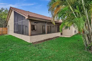 2158 Baton Rouge, Weston, FL 33326 - Photo 3