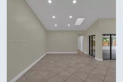 2158 Baton Rouge, Weston, FL 33326 - Photo 5