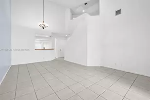12675 NW 56th Dr, Coral Springs, FL 33076 - Photo 5