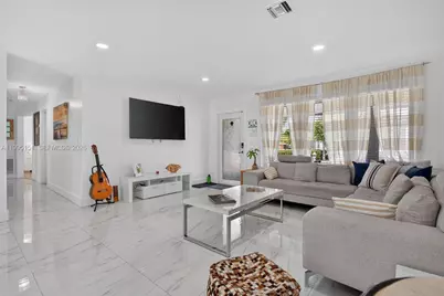 5770 NE 18th Ave #0, Fort Lauderdale, FL 33334 - Photo 5