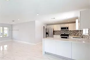 5770 NE 18th Ave, Fort Lauderdale, FL 33334 - Photo 7