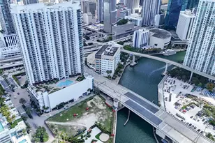 350 S Miami Ave, Miami, FL 33130 - Photo 39