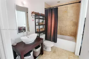 350 S Miami Ave, Miami, FL 33130 - Photo 21
