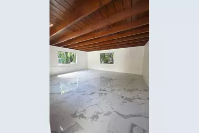 443 NW 23rd Pl #0, Miami, FL 33125 - Photo 5