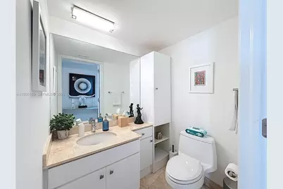 808 Brickell Key Dr #2002, Miami, FL 33131 - Photo 21