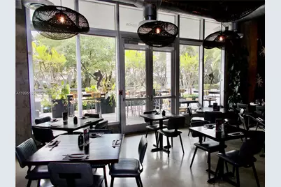 7761 NW 107th Ave, Doral, FL 33178 - Photo 9