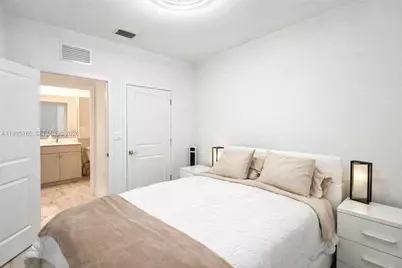 181 SW 170th Ave, Pembroke Pines, FL 33027 - Photo 7