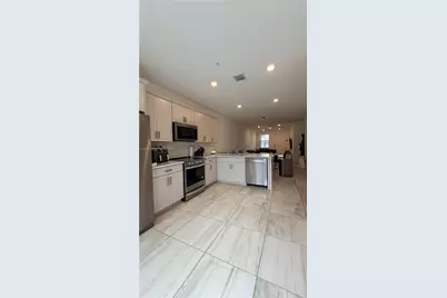 181 SW 170th Ave, Pembroke Pines, FL 33027 - Photo 25