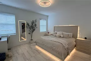 181 SW 170th Ave, Pembroke Pines, FL 33027 - Photo 3