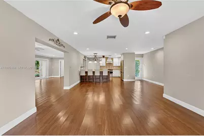 661 NW 66th Ave, Plantation, FL 33317 - Photo 15