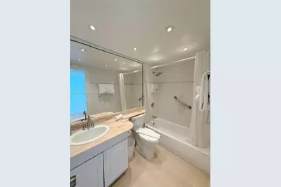 5445 Collins Ave #635, Miami Beach, FL 33140 - Photo 5