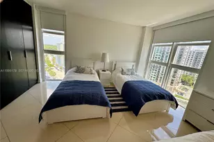 100 Bayview Dr, Sunny Isles Beach, FL 33160 - Photo 31