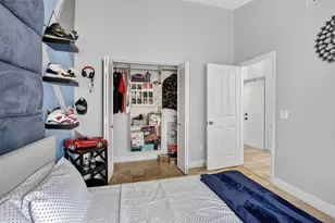 284 SW 180th Ave, Pembroke Pines, FL 33029 - Photo 29