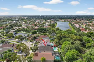 284 SW 180th Ave, Pembroke Pines, FL 33029 - Photo 49