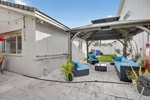 284 SW 180th Ave, Pembroke Pines, FL 33029 - Photo 37