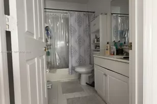 16029 Emerald Cove Rd, Weston, FL 33331 - Photo 13