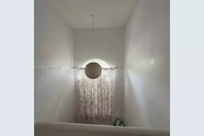 16029 Emerald Cove Rd, Weston, FL 33331 - Photo 3