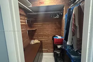 8900 Washington Blvd, Pembroke Pines, FL 33025 - Photo 15