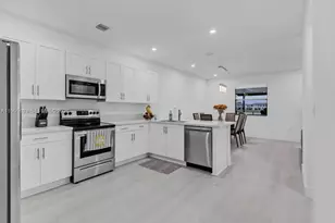 10254 SW 228th Terrace, Miami, FL 33190 - Photo 5