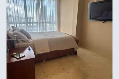 100 Lincoln Rd #PH4, Miami Beach, FL 33139 - Photo 17