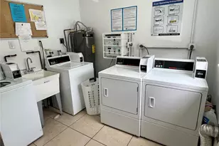 1958 Monroe St, Hollywood, FL 33020 - Photo 13