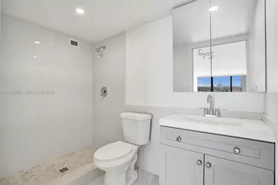 200 Leslie Dr #918, Hallandale Beach, FL 33009 - Photo 11