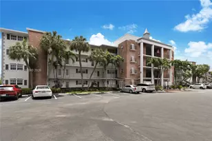 455 Paradise Isle Blvd, Hallandale Beach, FL 33009 - Photo 15
