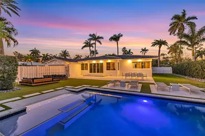 750 Harrison St, Hollywood, FL 33019 - Photo 31
