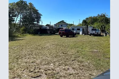 21840 SW 112th Court, Unincorporated Dade County, FL 33170 - Photo 3