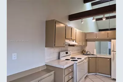 1752 NW 74th Ave #18, Plantation, FL 33313 - Photo 1