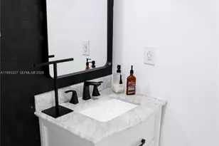 2948 Hidden Harbour Ct, Dania Beach, FL 33312 - Photo 17