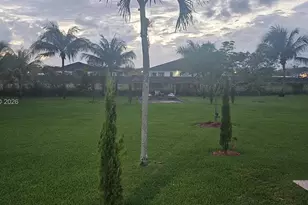 28104 SW 168th Ct, Homestead, FL 33030 - Photo 3