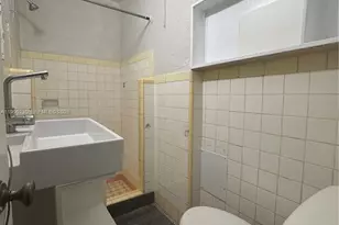 7802 NW 8th Ave, Miami, FL 33150 - Photo 5