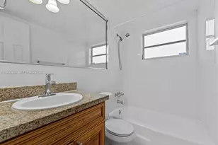 7220 SW 94th Pl, Miami, FL 33173 - Photo 19