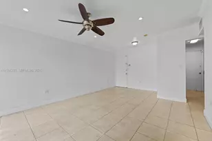 7220 SW 94th Pl, Miami, FL 33173 - Photo 5