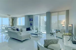 253 NE 2nd St, Miami, FL 33132 - Photo 5