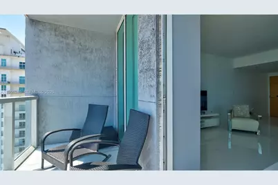 253 NE 2nd St #3509, Miami, FL 33132 - Photo 17